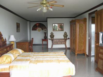 pic A 3 bedroom apartment 
