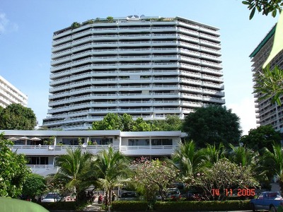pic Grand Condo :a areal beachfront property