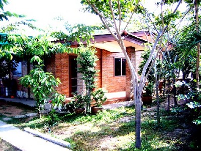 pic Fruit Garden House