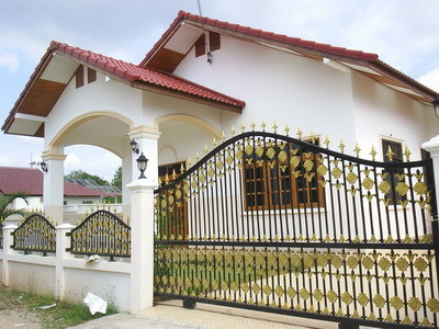 pic Bungalow for Sale / Rent.