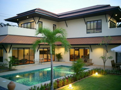 pic East Pattaya Two storey detached houses 