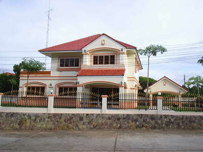 pic Family House For Sale.Beautiful 2 storey