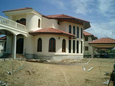 pic  New Large Family House