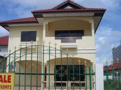 pic Two storey detached near Jomtien Beach