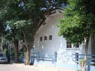 pic House close to Dongtan beach in secure v