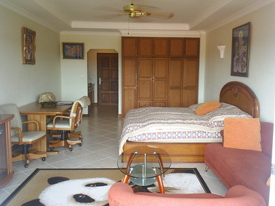 pic LuxurExclusive y Apartment for sale.