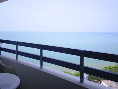 pic Ocean Front Condo.