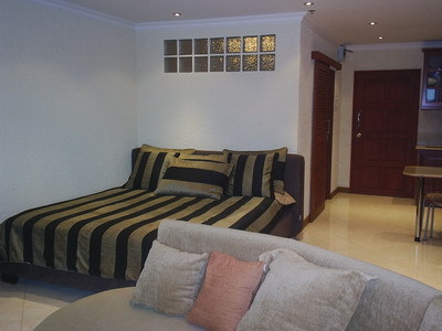 pic Two bed room Corner Unit.