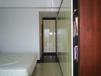 pic One Bedroom Apartment for Sale.