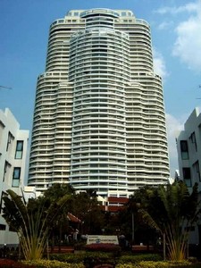 pic Jomtien Beach Front Condo for Sale.