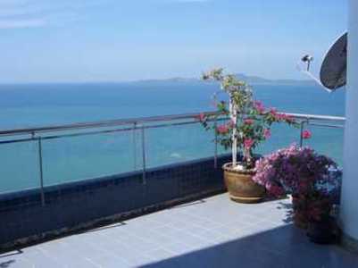 pic Grand Duplex Penthouse