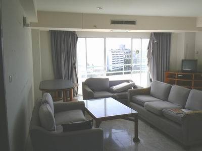 pic Corner Seaview Condo