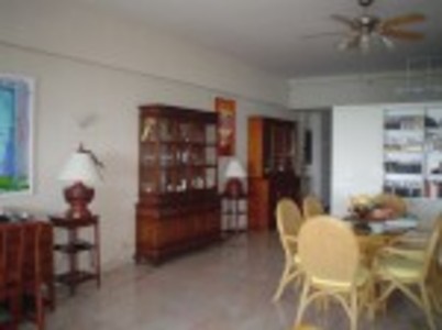 pic 135 sqm condo for sale