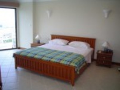 pic 1-Bedroom apartment fully furnished 