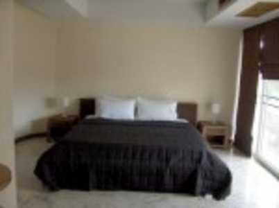 pic 78 sqm condo for rent 