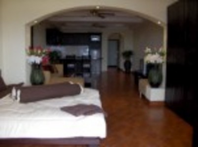 pic 67 sqm  condo for rent 