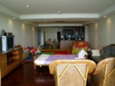 pic Furnished Apartment for Sale !