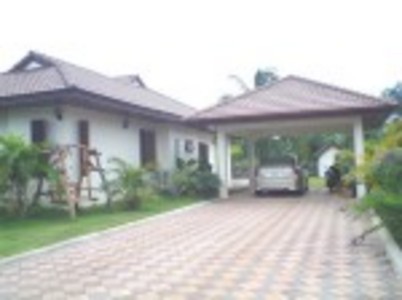 pic Luxury detatched bungalow house