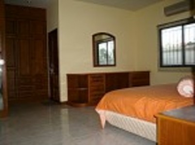 pic 250 sqm 1 storey house for sale 