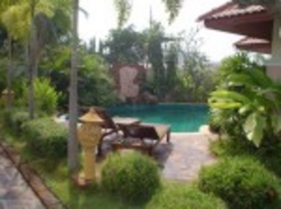 pic 139 sqm house for sale or rent 