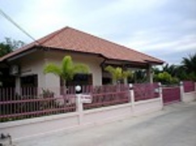 pic 1 storey house for sale 