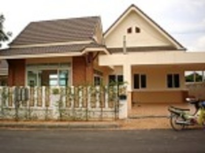 pic 3 Bedrooms 210 sqm Home 