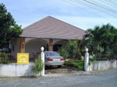pic Exterior Size 100 Sqm house for rent 