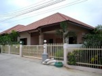 pic Exterior Size 69 Sqm house for rent 