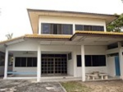 pic 200 sqm house with 4 bedrooms
