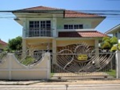 pic Exterior Size 90 Sqm house for sale 