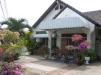 pic Located on a very central location