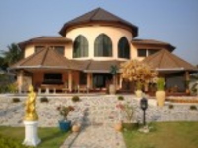 pic Immaculate mansion - Call for a VIP tour