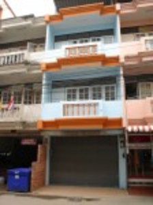 pic Exterior Size 48 Twah house for business