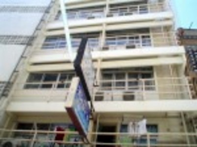 pic Exterior Size 24 Twah house 