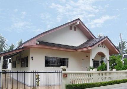 pic 3 year old house in attractive area