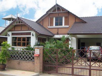 pic Nicely decorated 3 bedroom family house 
