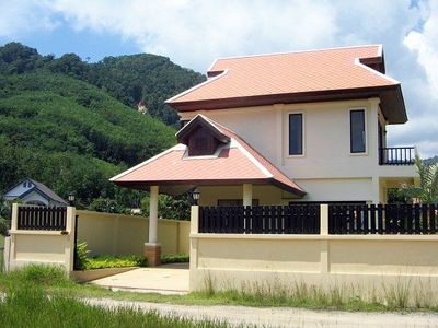 pic House with private pool nearby the beach