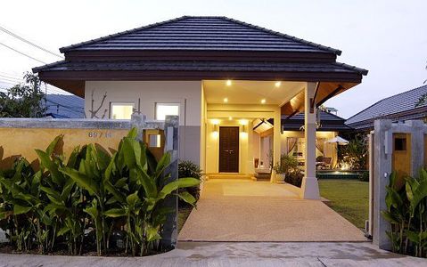 pic Private villa with pool