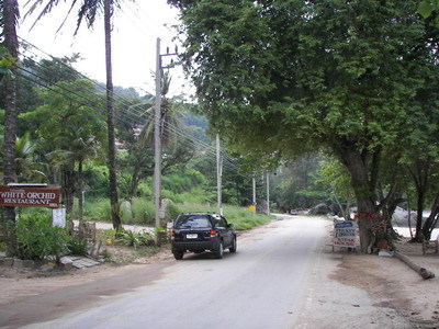 pic Land - Nai Thon , Phuket west cost