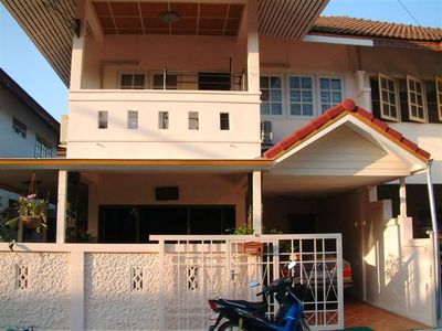 pic Two storey town house