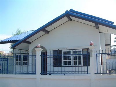 pic Bungalow house for rent or sale