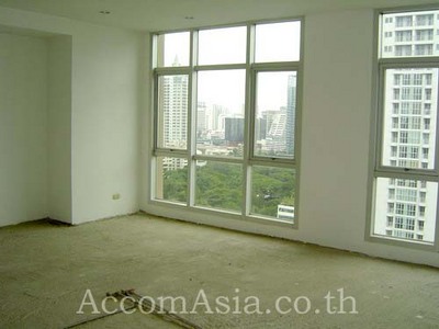 pic Bareshell unit on Langsuan