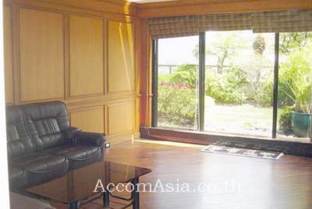 pic Classic Teak Designed