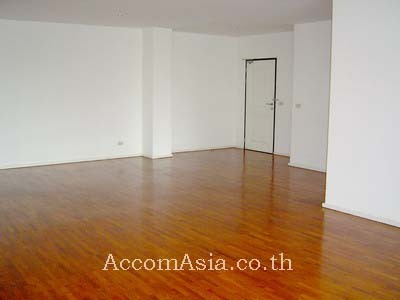 pic Very good decoreted, ready to move in