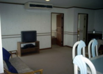 pic 2 Bedroom Apartment for Sale