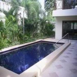 pic Luxury Corner Villa for Sale