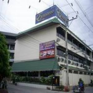pic South Pattaya Hotel for Sale