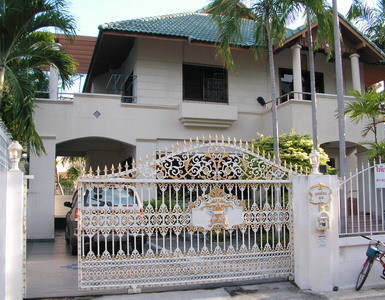 pic 2 Storey House - Central Pattaya