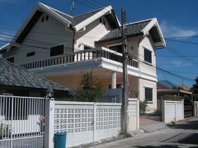 pic 2 Storey House - Thappraya Road