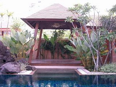 pic 2 storey Tha-Bali House